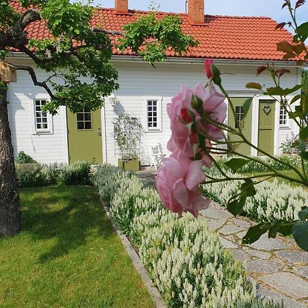 Stenkullens Gardshus Borensberg Eksteriør bilde